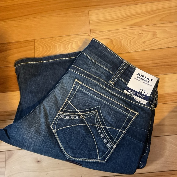 New Ariat Women’s 31R REAL Spitfire Riding Jeans Blue Embellished Stretch Denim - Picture 5 of 10